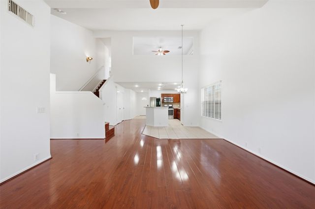 5714 La Crema, Missouri City, TX 77459