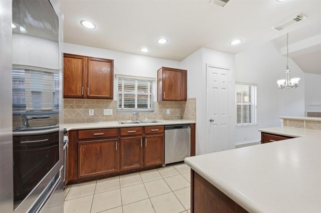 5714 La Crema, Missouri City, TX 77459