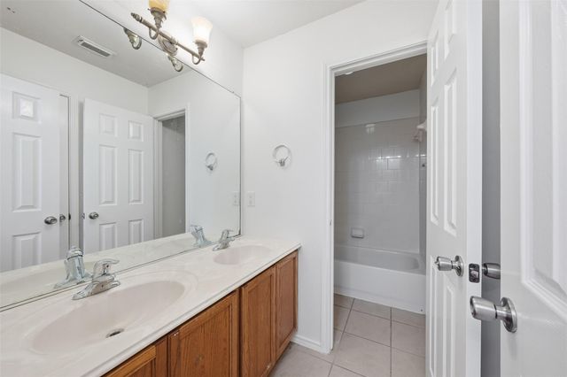 5714 La Crema, Missouri City, TX 77459