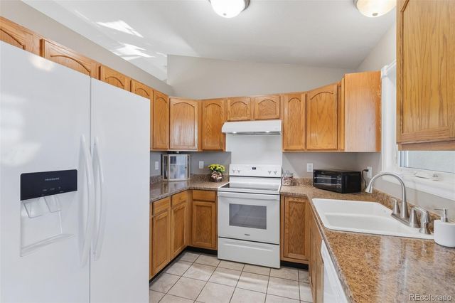 1689 N Calle Rosa Place, Pueblo West, CO 81007