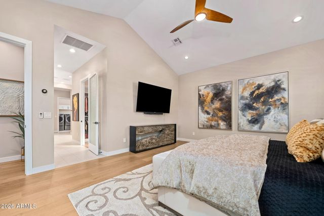 3810 E CLARENDON Avenue, Phoenix, AZ 85018