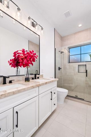 3810 E CLARENDON Avenue, Phoenix, AZ 85018