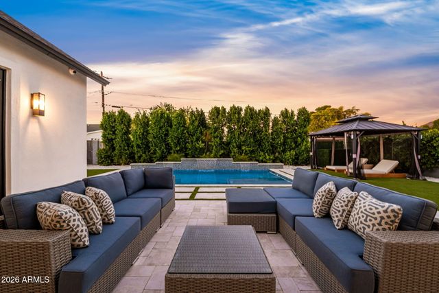 3810 E CLARENDON Avenue, Phoenix, AZ 85018