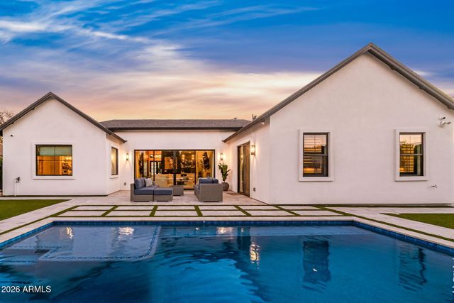 3810 E CLARENDON Avenue, Phoenix, AZ 85018