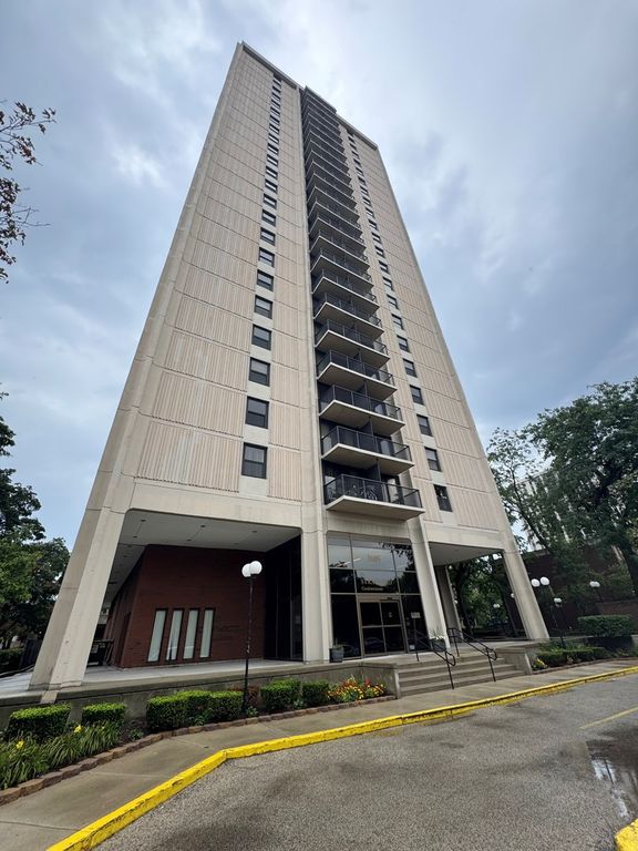 2605 S Indiana Avenue 1507, Chicago, IL 60616