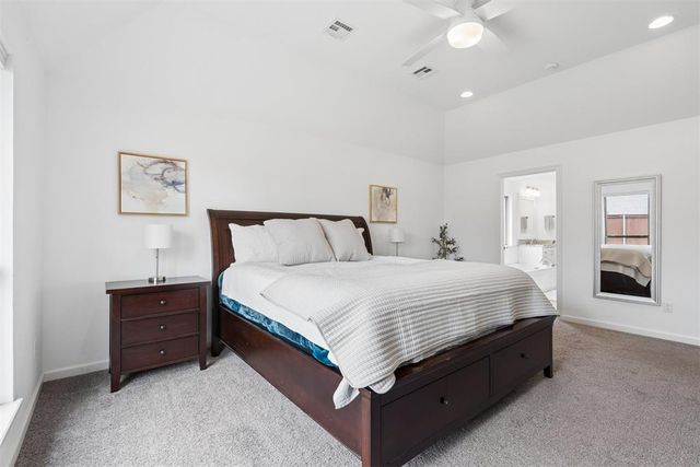 901 NW 184th Court, Edmond, OK 73012