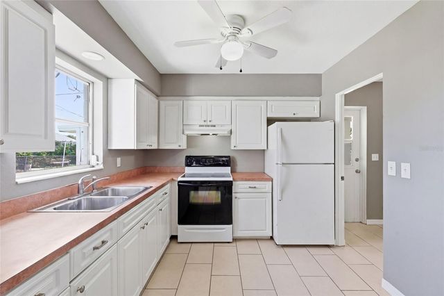363 GLEN OAK ROAD, Venice, FL 34293