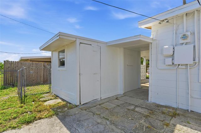 363 GLEN OAK ROAD, Venice, FL 34293