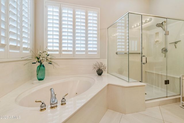 4292 E Carob Drive, Gilbert, AZ 85298