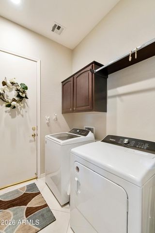 4292 E Carob Drive, Gilbert, AZ 85298