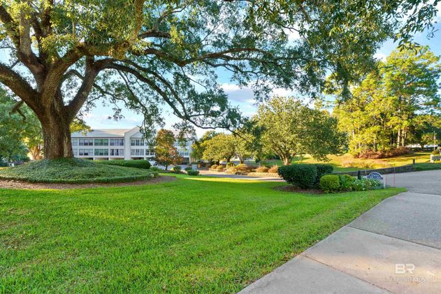 710 S Mobile Street 50, Fairhope, AL 36532