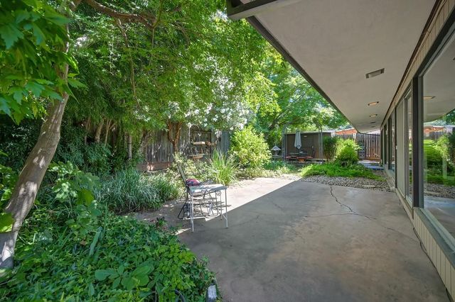 3421 Lynne Way, Sacramento, CA 95821