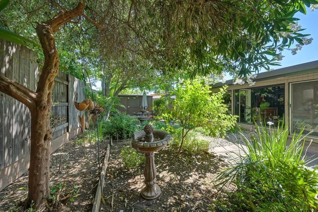 3421 Lynne Way, Sacramento, CA 95821