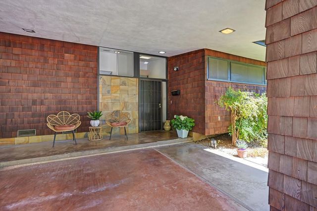 3421 Lynne Way, Sacramento, CA 95821