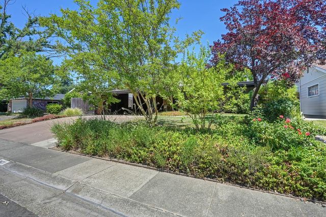 3421 Lynne Way, Sacramento, CA 95821