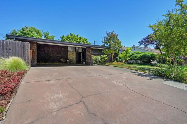 3421 Lynne Way, Sacramento, CA 95821