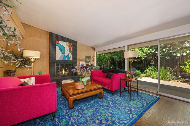 3421 Lynne Way, Sacramento, CA 95821