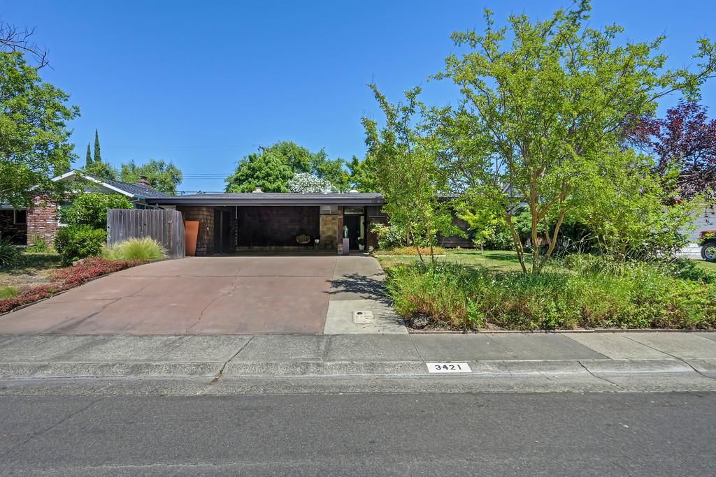 3421 Lynne Way, Sacramento, CA 95821