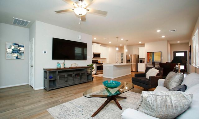 108 Clay Creek Lane, Conroe, TX 77316