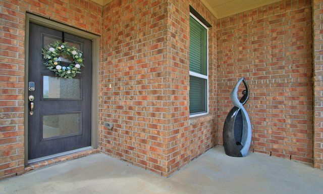 108 Clay Creek Lane, Conroe, TX 77316