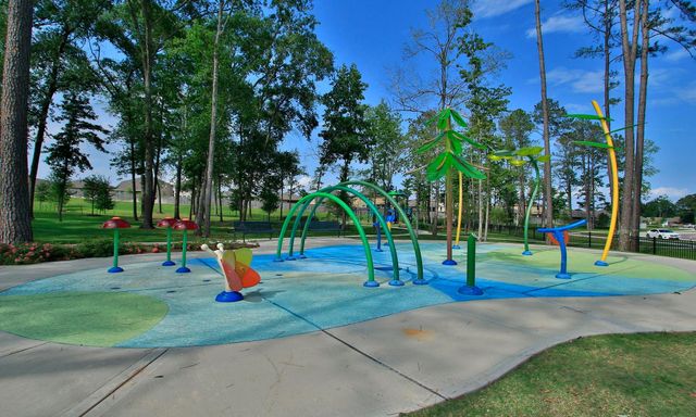 108 Clay Creek Lane, Conroe, TX 77316
