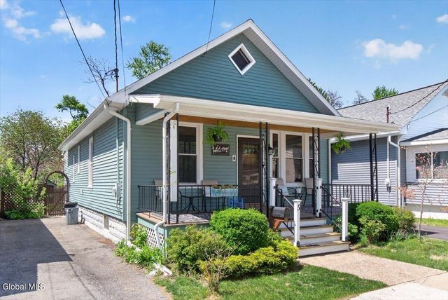 5 Cromer Avenue, Schenectady, NY 12304