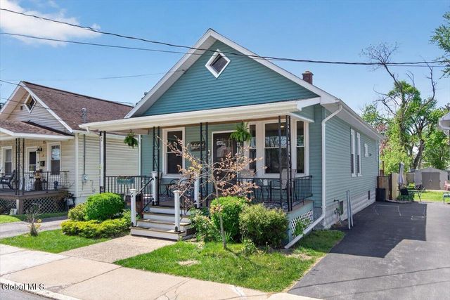 5 Cromer Avenue, Schenectady, NY 12304