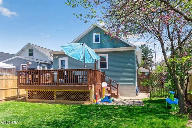 5 Cromer Avenue, Schenectady, NY 12304