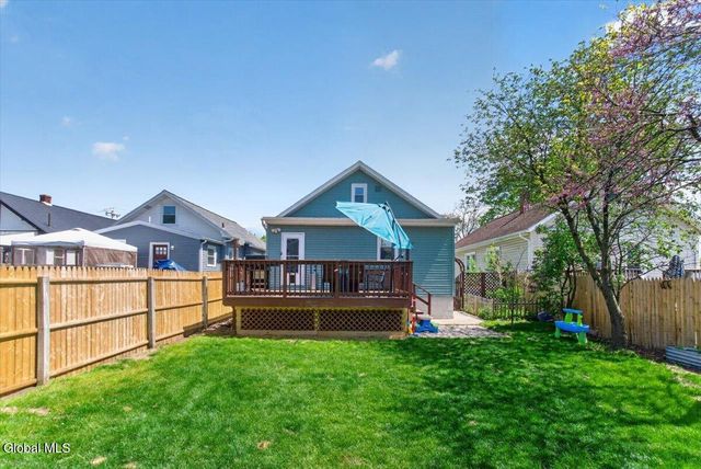 5 Cromer Avenue, Schenectady, NY 12304