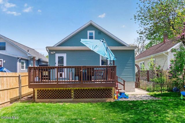 5 Cromer Avenue, Schenectady, NY 12304