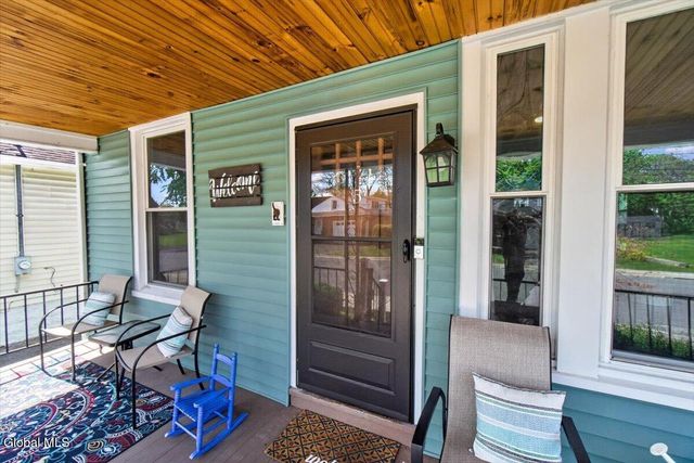 5 Cromer Avenue, Schenectady, NY 12304