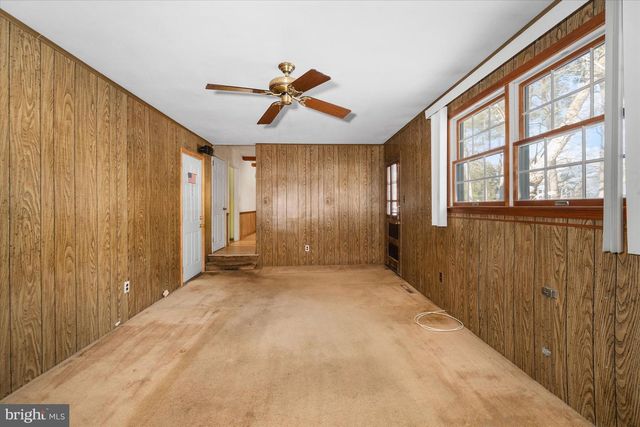 3105 WILMONT DR, Wilmington, DE 19810