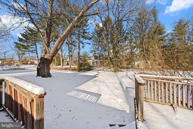 3105 WILMONT DR, Wilmington, DE 19810