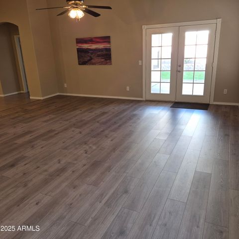 10848 E CATALINA Avenue, Mesa, AZ 85208