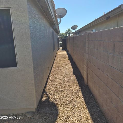 10848 E CATALINA Avenue, Mesa, AZ 85208