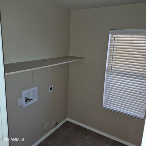 10848 E CATALINA Avenue, Mesa, AZ 85208