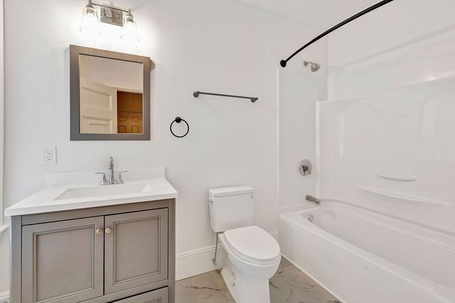 864 Huntington 2, Boston, MA 02115