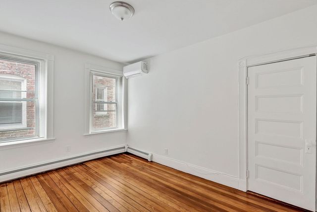 864 Huntington 2, Boston, MA 02115