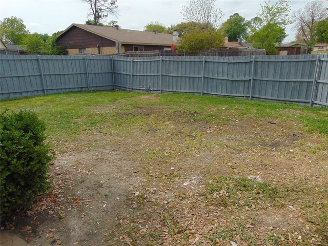 3229 Kensington Drive, Mesquite, TX 75150