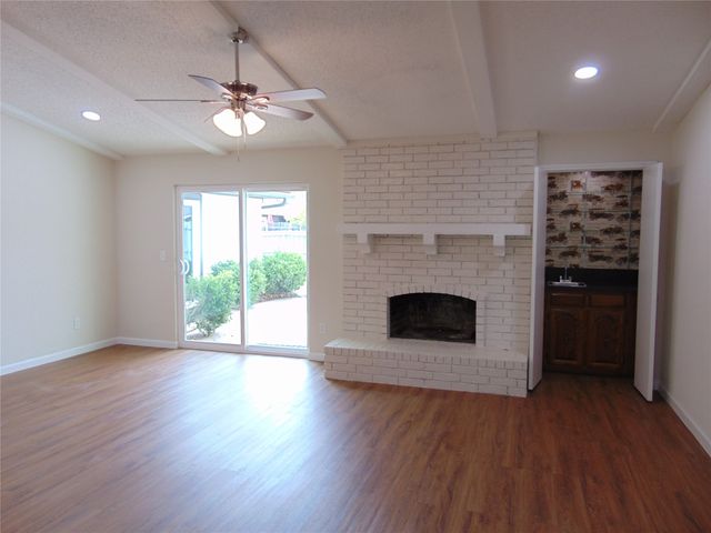 3229 Kensington Drive, Mesquite, TX 75150