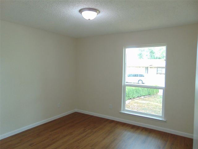 3229 Kensington Drive, Mesquite, TX 75150