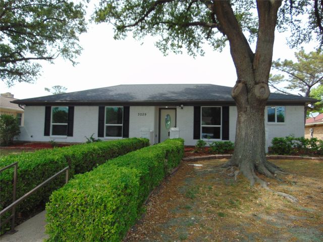 3229 Kensington Drive, Mesquite, TX 75150