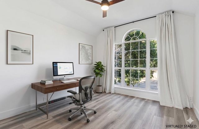 808 Lake Bridge Drive, Lake Dallas, TX 75065