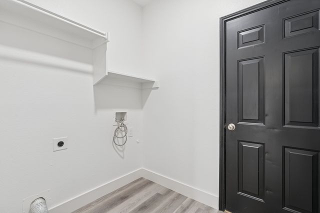 808 Lake Bridge Drive, Lake Dallas, TX 75065