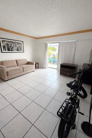 16508 NE 26th Ave 303, North Miami Beach, FL 33160