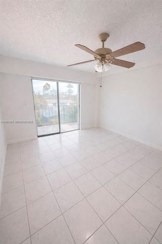 16508 NE 26th Ave 303, North Miami Beach, FL 33160