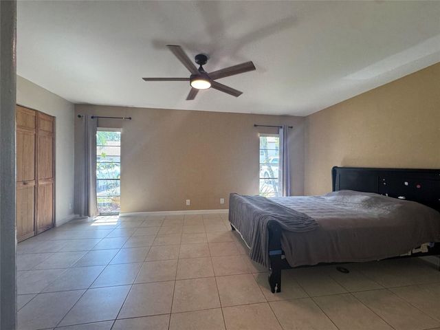956 Mockingbird 506, Plantation, FL 33324