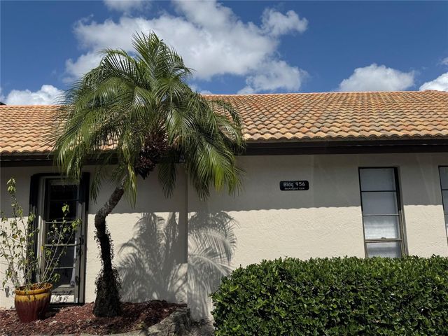956 Mockingbird 506, Plantation, FL 33324