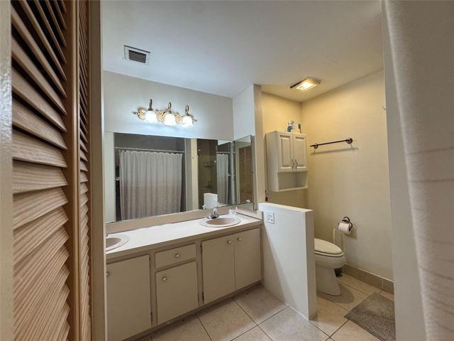956 Mockingbird 506, Plantation, FL 33324