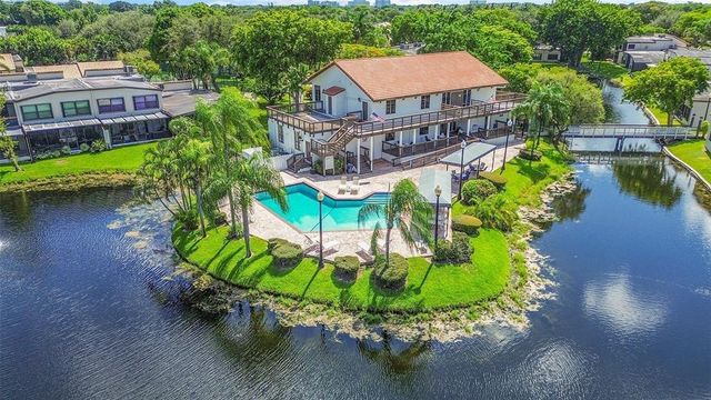 956 Mockingbird 506, Plantation, FL 33324